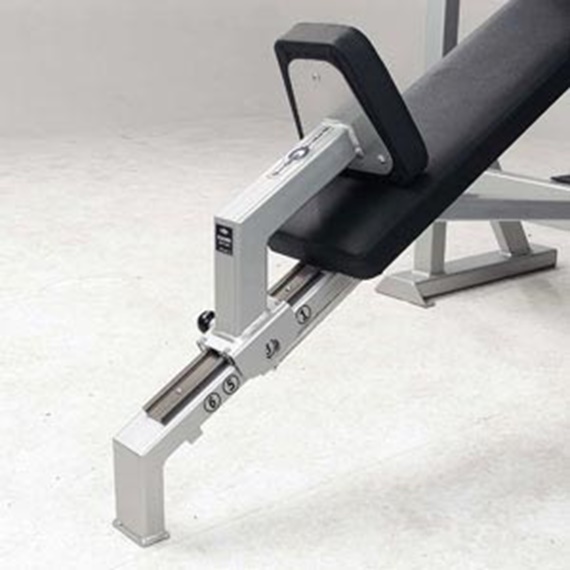 Leg press on fitness equipment